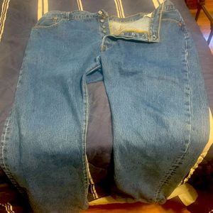 Mens Levi’s 501 button fly jeans 47 x 32